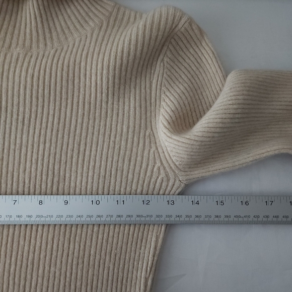 Reformation Victoria Cashmere Turtleneck Sweater in Sand - Picture 7 of 9